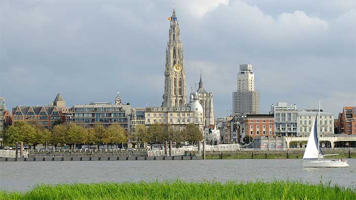 Monthly Daycare Cost and Fee Structure in Antwerp City, Antwerp Province, Belgium
