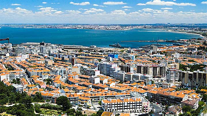 Daycare Cost and Fee Structure in Almada, Lisbon Region, Portugal