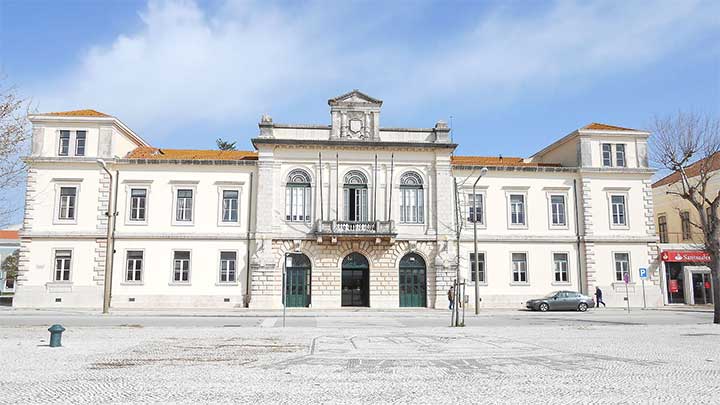 Daycare Cost and Fee Structure in Figueira da Foz, Central Region, Portugal