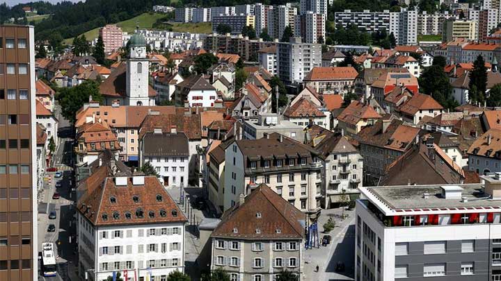 Daycare Cost and Fee Structure in La Chaux-de-Fonds, Canton of Neuchâtel, Switzerland